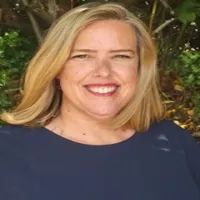 JACQUELYN LLOYD - Featured