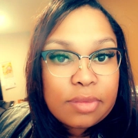 Shaniece Hill - Featured