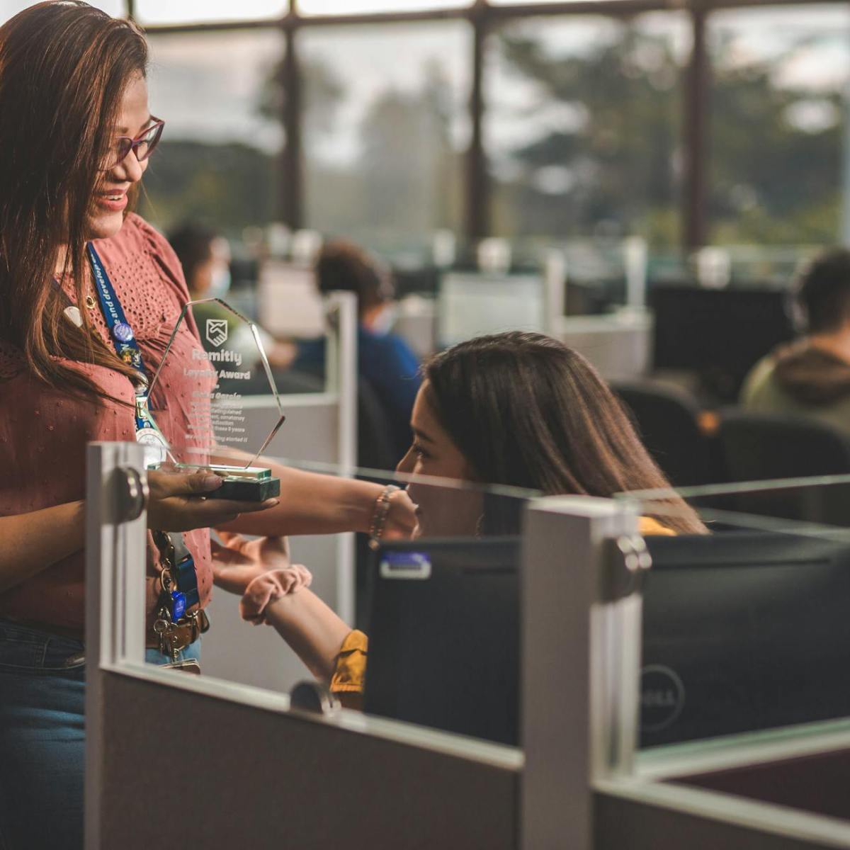 The Power of Recognition: Gratitude Drives Employee&nbsp;Engagement